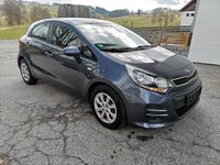 Gebraucht Kia Rio 90 PS (66 kW) 2015 Grau Kleinwagen