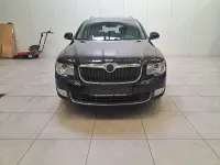 Gebraucht Skoda Superb 170 PS (125 kW) 2010 Schwarz Kombi