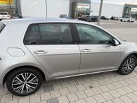 Gebraucht VW Golf VII Allstar 110 PS (80 kW) 2016 Silber Limousine