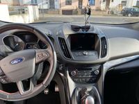 Gebraucht Ford Kuga ST-Line 150 PS (110 kW) 2017 Weiß SUV