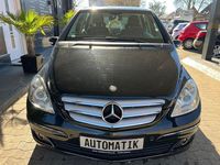 Gebraucht Mercedes B180 109 PS (80 kW) 2007 Kosmosschwarz Van / Kleinbus