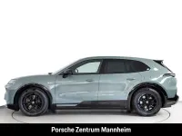 Gebraucht Porsche Cayenne Electric Chrono 325 kW (442 PS) 2026 Gruen SUV