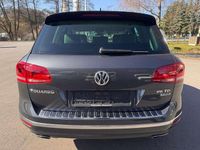 Gebraucht VW Touareg Terrain Tech 262 PS (192 kW) 2016 Dark flint gray metallic SUV