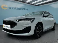Gebraucht Ford Focus Titanium 125 PS (91 kW) 2023 Weiß Kombi