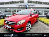 Gebraucht Mercedes B180 Urban 109 PS (80 kW) 2018 Jupiterrot Van / Kleinbus