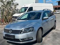 Second-hand VW Passat 140 CP (102 kW) 2012 Gri Break