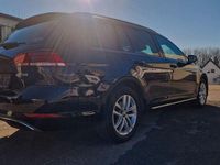 Gebraucht VW Golf VII Highline 150 PS (110 kW) 2017 Schwarz Kombi