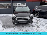 Gebraucht Ford Kuga Titanium 179 PS (131 kW) 2017 Schwarz SUV