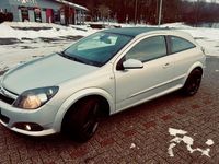 Gebraucht Opel Astra GTC Sport 179 PS (131 kW) 2007 Silber Limousine