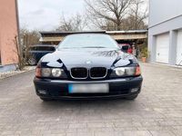 Gebraucht BMW 528 193 PS (141 kW) 1998 Blau Limousine