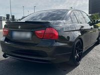Usata BMW 325 218 CV (160 kW) 2009 Nero Berlina