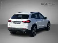 Gebraucht Mercedes GLA200 Progressive 150 PS (110 kW) 2025 Weiß SUV