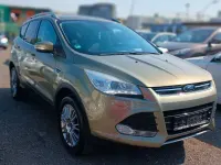 Gebraucht Ford Kuga Titanium 140 PS (102 kW) 2013 Grün SUV