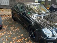 Gebraucht Mercedes E200 184 PS (135 kW) 2006 Schwarz Limousine