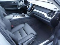 Gebraucht Volvo XC60 Plus 350 PS (257 kW) 2024 Grau SUV