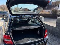 Gebraucht Mercedes C250 204 PS (150 kW) 2011 Schwarz Limousine