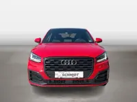 Gebraucht Audi Q2 Ambiente 116 PS (85 kW) 2019 Tangorot metallic SUV