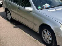 Gebraucht Mercedes C200 Avantgarde 163 PS (119 kW) 2003 Silber Limousine