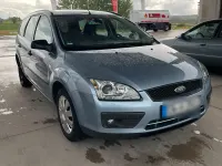 Używany Ford Focus 101 KM (74 kW) 2006 Niebieski Kombi