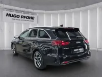 Neu Kia Ceed 101 PS (74 kW) 2025 Schwarz Kleinwagen