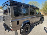 Gebraucht Land Rover Defender 122 PS (89 kW) 2012 Braun Kombi