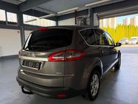Gebraucht Ford S-MAX Titanium 160 PS (117 kW) 2013 Braun Van / Kleinbus