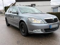 Gebraucht Skoda Octavia 122 PS (89 kW) 2013 Grau Kombi