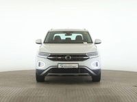 Second-hand VW T-Roc Style 150 CP (110 kW) 2024 Alb SUV