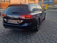 Usata VW Passat Business 150 CV (110 kW) 2021 Nero Station wagon
