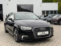 Gebraucht Audi e-tron Sport 150 PS (110 kW) 2020 Schwarz SUV