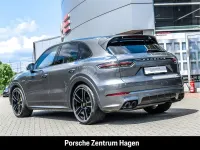 Używany Porsche Cayenne 462 KM (339 kW) 2021 Szary SUV