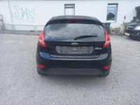 Gebraucht Ford Fiesta 82 PS (60 kW) 2012 Schwarz Kleinwagen