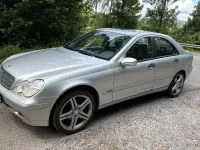 Gebraucht Mercedes C180 143 PS (105 kW) 2002 Limousine