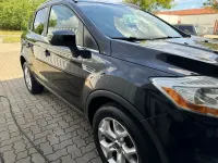 Gebraucht Ford Kuga Champions Edition 140 PS (102 kW) 2012 Schwarz SUV