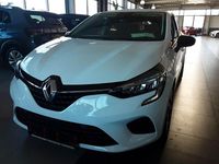 Gebraucht Renault Clio V Equilibre 67 PS (49 kW) 2023 Weiß Limousine