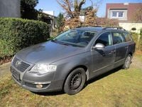 Usado VW Passat 140 HP (102 kW) 2007 Cinzento Carrinha