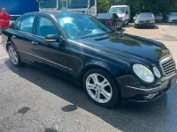 Gebraucht Mercedes E300 Avantgarde 211 PS (155 kW) 2008 Schwarz Limousine