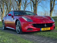 Second-hand Ferrari FF 661 CP (486 kW) 2013 Roșu Break