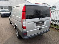 Gebraucht Mercedes Vito 163 PS (119 kW) 2011 Silber (metallic) Van