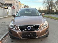 Gebraucht Volvo XC60 Summum 215 PS (158 kW) 2013 Braun SUV