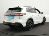 Gebraucht VW Tiguan R-line 150 PS (110 kW) 2025 Oryxweiß perlmutteffekt SUV