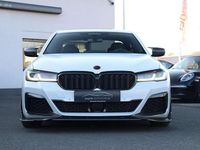 Gebraucht BMW 550 740 PS (544 kW) 2020 Perlmutt weiß foliert Limousine