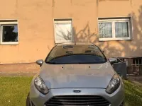 Gebraucht Ford Fiesta 101 PS (74 kW) 2014 Silber Kleinwagen
