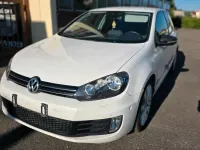Gebraucht VW Golf VI 102 PS (75 kW) 2010 Weiß Coupé