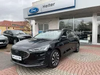 Gebraucht Ford Focus Titanium 125 PS (91 kW) 2024 Schwarz Kombi