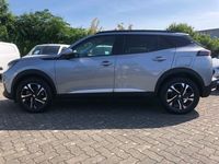 Second-hand Peugeot e-2008 Allure 100 kW (136 CP) 2021 Argintiu SUV