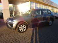 Gebraucht VW Touareg 204 PS (150 kW) 2015 Grau SUV