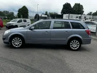 Gebraucht Opel Astra Edition 116 PS (85 kW) 2008 Silber Limousine