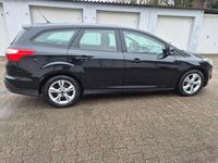 Gebraucht Ford Focus SYNC Edition 140 PS (102 kW) 2014 Schwarz Limousine