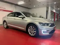 Gebraucht VW Passat GTE 218 PS (160 kW) 2015 Reflexsilber metallic Limousine